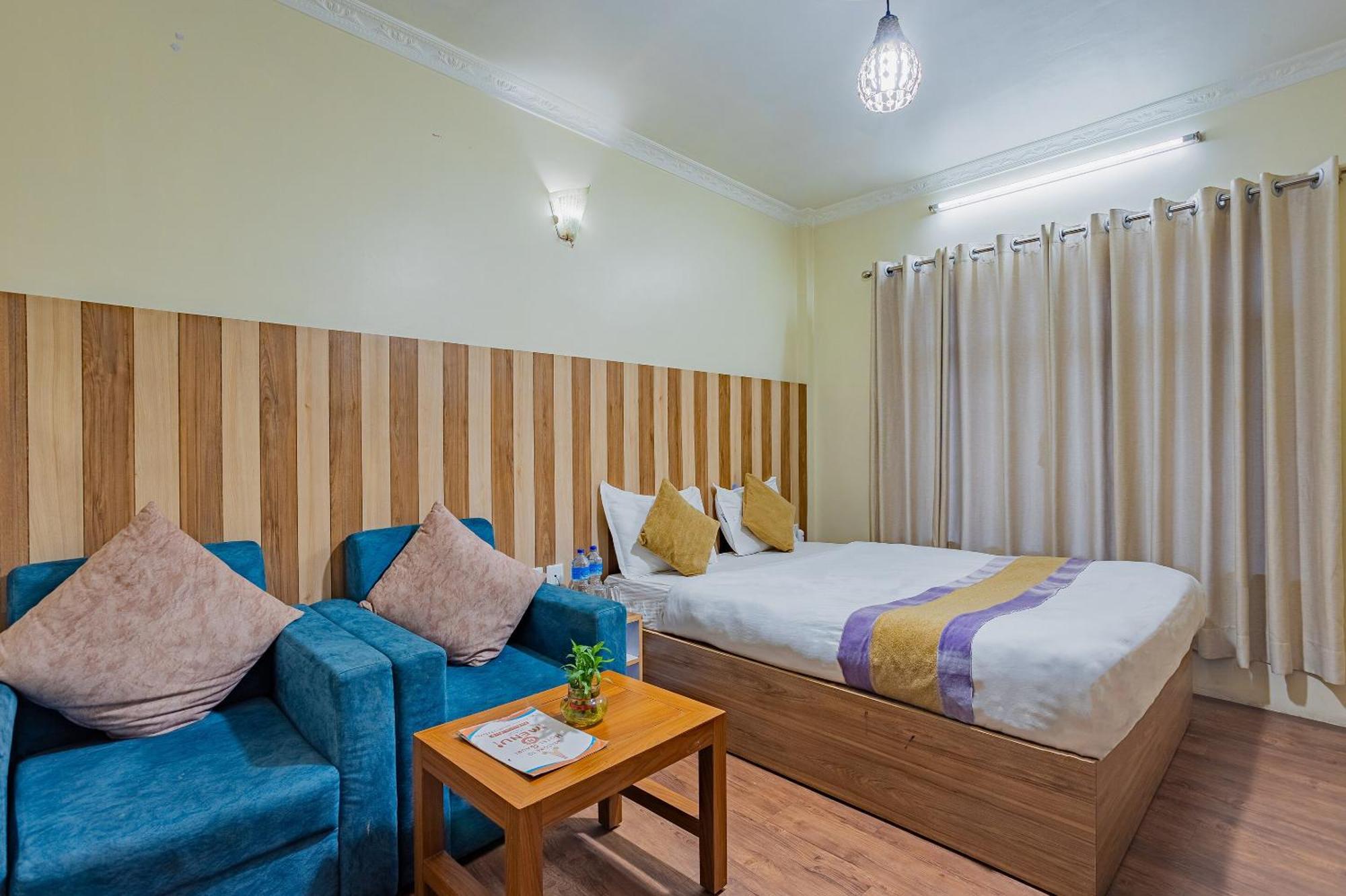 Oyo 821 Hotel Gauri Kathmandu Esterno foto