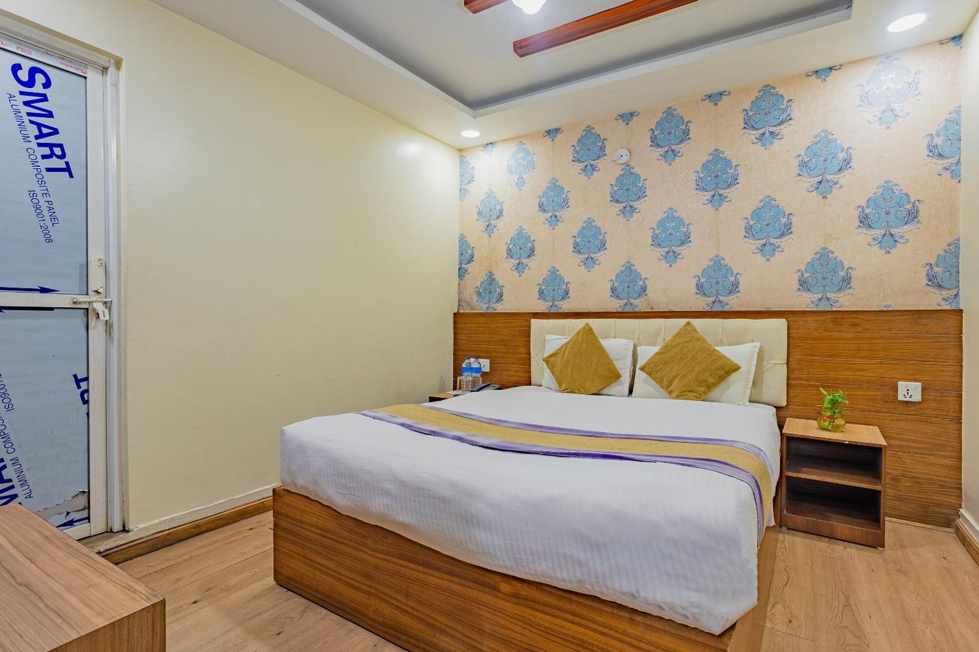 Oyo 821 Hotel Gauri Kathmandu Esterno foto